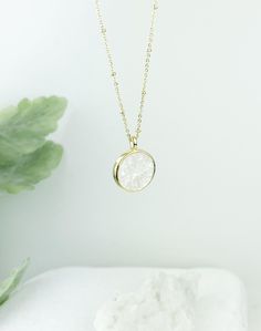 14K Gold Filled Necklace, Shell Moon Phase Necklace, Satellite Chain Necklace, Gold necklace, Necklaces for women, gift for her, Celestial  Dainty Moon phase Shell Necklace Makes the perfect gift, layer it or wear it solo! MADE TO LAST  * 14k gold filled Moon phase pendant 17mm * Shell with engraved detail * 14k Gold Filled satellite chain  *Chose your perfect length *Shown at 18" on a size Small model for reference Water & tarnish resistant!  Gold filled jewelry is durable & tarnish resistant.  Yes, you can get them wet! Filled gold jewelry is beautiful, affordable alternatives to solid gold! SHIPPING: *Free domestic shipping on all orders  PACKAGING: *All pieces come beautifully packaged, perfect for gift giving. Find more to ❤️ here: http://etsy.com/shop/thejewelrystandard White Clavicle Chain Crystal Necklace As Gift, Moon Phase Medallion Necklace For Gift, Crystal Necklace With Moon Charm As Gift, White Crystal Necklace With Moon Phase For Gift, White Moon Charm Necklace As Gift, Gift Crystal Necklace With Moon Charm, Gift Crystal Necklace With Delicate Chain, Minimalist Crystal Necklace As Gift, Round Crystal Necklace With Delicate Chain For Gift