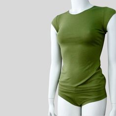 Fitted wool tshirt | Green Long top in merino wool | Made in Canada merino wool + organic cotton tops and tee shirts for women | Econica Wool Clothes, Natural Fiber Clothing, Tee Shirts For Women, Wool Clothing, Wool Knit, Top For Women, Clothing Care, Cashmere Wool, Customer Care