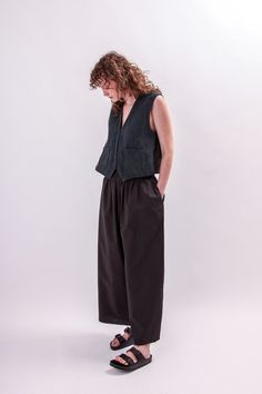 Wide leg trousers with large elasticated  waistband and side pockets.    fabric : 100% cotton    made in france    size 38 equivalent to uk 8-10    size 40 equivalent to uk 10-12    size 42 equivalent to uk 12-14 Wide Leg Trousers, Designer Outfits Woman, Trousers Women, Made In France, Casual Pants, Wide Leg, Trousers, France, Pants