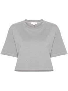 Shark grey organic cotton lightweight jersey crew neck short sleeves straight hem cropped This item is made from at least 50% organic materials. Learn more about what makes a product Conscious on our Conscious Criteria page Grey Crop Top, Organic Materials, Cropped T Shirt, Crop Tshirt, Jersey Shirt, High End Fashion, Ulla Johnson, Net A Porter, Size Clothing