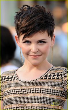 Hilary Swank & Ginnifer Goodwin Premiere 'Something Borrowed' | Ginnifer Goodwin, Hilary Swank Photos | Just Jared Haircuts Women, Celebrity Short Hair, Crop Hair, Really Short Hair, Very Short Haircuts, Very Short Hair, Hair Trend