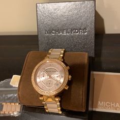 Authentic Michael Kors Rose Gold Watch Was Gifted To Me A Few Years Ago For My Bday. It Had Only Been Worn Once/Twice. In Brand New Condition Comes With Original Box, Extra Links For The Watch Strap. Please Feel Free To Ask Any Questions, Or Send Reasonable Offers (Just Want To Be Clear, The Watch Is Not Ticking, But That Is An Easy $5-10 Battery Replacement Fix. I Can Have The Battery Changed B4 I Send It To You If You Are Interested In Me Doing So.) Otherwise The Watch Is Basically Brand New Luxury Pink Watch For Anniversary, Elegant Pink Diamond Watch For Gift, Elegant Pink Diamond Watch As Gift, Pink Chronograph Watch As Gift, Pink Gold Watches With Diamond Hour Markers For Gift, Pink Chronograph Watch For Gift, Luxury Pink Diamond Watch As Gift, Elegant Pink Diamond Watch With Subdials, Timeless Pink Diamond Watch For Gift