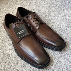 Brand New With The Box Brown Synthetic Dress Shoes For Formal Occasions, Brown Synthetic Dress Shoes For Formal Events, Brown Synthetic Dress Shoes For Formal, Elegant Brown Synthetic Dress Shoes, Elegant Brown Synthetic Leather Shoes, Shoes Color, Derby Shoes, Kenneth Cole, The Box