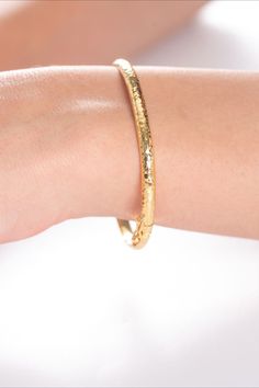 Hammered Bangle, 4,20mm Bangle Bracelet, Hinged Bangle, Personalized Bangle,14k Gold Bangle,Cuff Bracelet, Stacking Bracelet, Christmas Gift. Personalised Bangle, Hammered Bangles, Bracelet Stacking, Bracelet Christmas, Gold Bangle, Hinged Bangle, Bracelet Stack, Gold Bangles, Delicate Bracelet