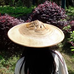 "This Hand Made Deluxe bamboo Hat is of Diameter 18/ Depth 4\"or 46cm /10cm. Made of 100% Bamboo . Old brown paint on the surface This Natural bamboo Braided Costume Hat includes a Chin Cord and Inner ring is bamboo too, to Keep the Hat on head This Natural bamboo Hand Made Item Makes a Fantastic Decoration for a Theme Party or as a Wall Decoration." Bamboo Hat, Chinese Hat, Bamboo Hats, Gold Digger, Brown Paint, Chinese Traditional, Costume Hats, Pin Jewelry, Ancient Chinese