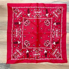 Levi's wash fast red cowboy bandana - vintage 1970s - NextStage Vintage Casual Red Bandana For Festivals, Retro Bandana With Bandana Print For Festivals, Western Bandana, Cowboy Bandana, Black Levis, Vintage Handkerchiefs, Vintage Levis, Vintage 1970s, Size 20