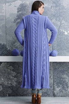 Ravelry: #05 Long Cabled Coat pattern by Amy Micallef Jaket Crochet, Knitted Coat Pattern, Knit Suits, Vogue Knitting, Crochet Coat, Knitting Magazine, Crochet Jacket, Coat Patterns, Knitted Coat