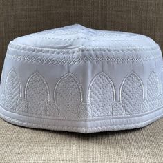 Muslim Hat Round White Cap Topi Religious Toopi Hat New Size 55cm Unbranded Color: White Size 55cm Brand New. Never Used. White Flat Cap Hat One Size Fits Most, White Casual Bonnet With Curved Brim, Traditional White Cap, Casual White Bonnet With Curved Brim, White Flat Cap For The Beach, White Flat Cap For Beach, White Cap Bonnet For The Beach, White Bonnet Hat One Size Fits Most, Adjustable White Flat Cap