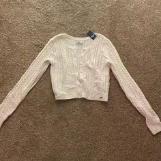 Desc: Knit Button Up Cardigan Brand: Hollister Condition: Never Worn Has Tags Size: Womens Medium Hollister Clothes, Button Up Shirt Womens, Peasant Shirt, Red Flannel, Button Up Cardigan, White Button Down Shirt, Plaid Dress Shirt, Womens Clothes, Boyfriend Style