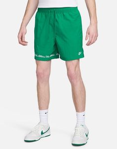 Shorts by Nike A summer staple Regular rise Elasticated drawstring waist Functional pockets Regular fit Nike A, Summer Staples, Drawstring Waist, Mens Shorts, Asos, Nike, Green