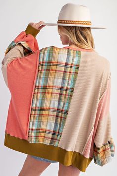 Oversized, multicolored, mixed print, patchwork top features long bubble sleeves, rounded neckline, ribbed band cuffs, side slits, patchwork daisy, and plaid and thermal materials. Umgee Clothing, Daisy Patches, Thml Clothing, Daisy Top, Color Block Pattern, Umgee Dress, Patchwork Top, Custom Dress, Umgee Tops