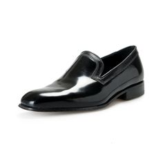 Salvatore Ferragamo Men's Black Polished Leather Loafers Shoes Us 6.5 It 39.5 Product Details Retail Value: $625.00 This Is Authentic Salvatore Ferragamo Men's Black Polished Leather Loafers Shoes Sku: Shoes-5835 Country/Region Of Manufacture: Italy Material: Polished Leather