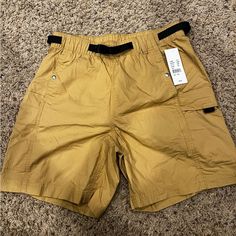 Men’s New With Tag North Face Cargo Shorts In Size Small Casual Camping Bottoms With Pockets, Khaki Camping Bottoms With Pockets, Cargo Shorts With Pockets For Camping, Short Cargo Shorts With Pockets For Camping, Casual Shorts By The North Face For Outdoor Activities, Summer Camping Bottoms With Cargo Pockets, Solid Color Hiking Shorts, Khaki Camping Shorts With Pockets, Camping Shorts With Pockets