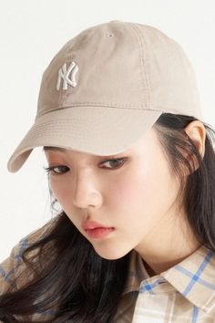 KOODING carries the latest MLB Korea hats. KOODING is the global leading shopping website in providing authentic Korean fashion, beauty and lifestyle items, including clothing, cosmetics, shoes, accessories, and bags in affordable, fast, easy, and safe way. Trendy Beige Baseball Cap With Curved Brim, Beige Curved Bill Baseball Cap For Streetwear, Beige Baseball Cap For Summer Streetwear, Trendy Beige Baseball Cap With Curved Visor, Casual Beige Hat With Curved Bill, Beige Baseball Cap For Streetwear, Beige Baseball Cap For Spring Streetwear, Casual Snapback Hat With Curved Visor For Baseball Season, Beige Snapback Baseball Cap For Spring