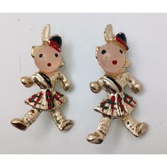 Vintage 1950s Estate Lot of 2 Jelly Belly Enamel Scottish Kilt Lapel Pins Cute pair of small pins in great condition. I buy vintage jewelry and collectibles from estate sales and auctions. Please check out my other items for more special finds. Vintage Enamel Clip-on Earrings, Highland Dance, Kilt Pins, Scottish Kilts, Belly Jewelry, Jelly Belly, Small Pin, Estate Sales, Kilt