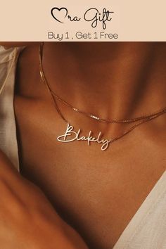 Personalized necklaces make the perfect gift for any occasion, so don't wait until it's too late! The new dainty handwriting font name necklace offers a beautiful take on a classic favorite, featuring beautifully rounded script letters for an elegant look. Finished with a matching box chain attached to each end for perfect balance. It's 100% waterproof and the color remains shiny for years! Dainty Handwriting, Nightmare Before Christmas Wreath, Script Letters, Aa Jewelry, Brunette Balayage, Walmart Gift Cards, Beautiful Cross, Monogram Ring, Christmas 2022