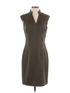 Antonio Melani Casual Dress Size: 4 Gray Dresses - used. 100% POLYESTER, Sheath, V-Neck, Knee Length, Sleeveless | Antonio Melani Casual Dress - Sheath: Gray Dresses - Used - Size 4 Elegant Knee-length Shift Sleeveless Dress, Fitted Sleeveless Brown Dress For Work, Fitted Brown Sleeveless Dress For Work, Brown Fitted Sleeveless Dress For Work, Elegant Fitted Brown Sleeveless Dress, Fitted V-neck Dress For Work, Elegant Brown Sleeveless Dress For Work, Elegant Brown Fitted Sleeveless Dress, Elegant Brown Sleeveless V-neck Dress