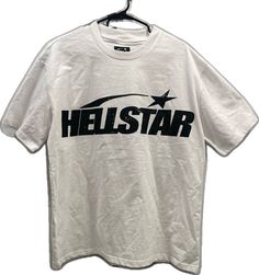 Casual Short Sleeve T-shirt With Star Logo, White Logo T-shirt For Streetwear, Casual Summer Tops With Star Logo, Casual Summer T-shirt With Star Logo, Casual Tops With Star Logo And Relaxed Fit, Casual Cotton Tops With Star Logo, Summer Streetwear T-shirt With Star Logo, White Star Logo Top For Streetwear, Casual T-shirt With Star Logo For Streetwear