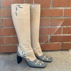 Size 5 New Cidivini Boots. Made In Italy. 70s Boots, Steve Madden Black Heels, Heeled Lace Up Boots, Italian Leather Boots, Jeffrey Campbell Boots, Tory Burch Boots, Leather Cowgirl Boots, Rider Boots, Wedge Heel Boots