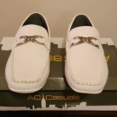 Men Dress Or Casual Shoes White Round Toe Dress Shoes For Summer, Summer White Round Toe Dress Shoes, Casual Business Dress Shoes For Summer, Casual Summer Business Dress Shoes, Casual Summer Dress Shoes For Business, Casual Low-top Spring Dress Shoes, Casual Low-top Dress Shoes For Spring, Casual Summer Dress Shoes With Round Toe, Spring Casual Low-top Dress Shoes