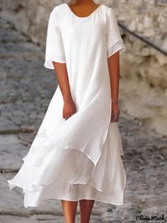 Olivia Mark - Cotton Linen Double-Layer Color Block Short Sleeve Round Neck Dress with Side Slits Cotton Short Dresses, Vintage Floral Top, Elegante Y Chic, Timeless Dress, Cotton Linen Dresses, Neue Outfits, Round Neck Dresses, Vestidos Vintage, Layer Dress