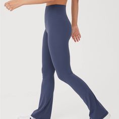 Never Worn Nwt Flare Leggings From Aerie. Made With Athletic Material Casual Blue High-cut Leg Bottoms, Blue Straight Leg Yoga Bottoms, Casual Mid-rise Blue Yoga Pants, Casual Blue Mid-rise Yoga Pants, Blue Flare Leggings, Aerie Flare Leggings, Aerie Leggings, Textured Leggings, Black Faux Leather Leggings