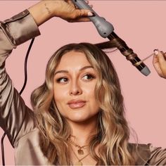 Brand New Curling Wand From Complex Culture! 1.25�” Remington Hair Straightener, Model Hairstyle, Hairstylist Branding, Curling Hair With Wand, Professional Hair Dryer, Curling Wand, Beachy Waves, Bouncy Curls, Hair Stylists