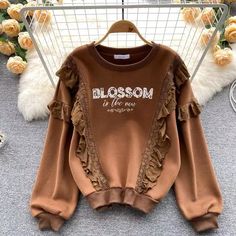 Vintage, monogram embroidery, lace flaband stitching, fleece and heavy hoodie, loose slouchy topMaterial:blendedColor:black,white,brown,beigeStyle:vintageFeatures:embroidered,lace flabandSize(CM):free 1inch=2.54cmlength:60,bust120,sleeve:45,waist:120&ltp&gtAll items will arrive in about 20-25 business days, if you have an emergency, please contact us to upgrade logistics.</p>&ltbr/>&ltp&gtNeed to add 16 dollars fast shipping(Arrive in 10-14 days).</p>&ltbr/ Brown Patchwork Sweatshirt For Fall, Fall Brown Patchwork Sweatshirt, Fall Hooded Sweatshirt With Letter Embroidery, Hooded Sweatshirt With Letter Embroidery For Fall, Winter Crew Neck Sweater With Lace Trim, Hooded Fall Sweatshirt With Letter Embroidery, Fleece Patchwork Tops For Fall, Patchwork Fleece Tops For Fall, Fall Fleece Tops With Letter Embroidery