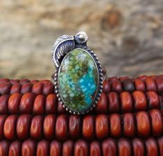 Native American Women's Navajo Silver Kingman Turquoise Ring Size 7.25 Navajo Ring, Vintage Jewellery Rings, Navajo Rings, Pendant Watches, Dark And Light, Green Hues, Kingman Turquoise, Men's Jewelry Rings, Timeless Treasures