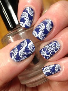 Ellagee Mojave Twilight stamped with images from Marianne Nails XXL 6. Polish Art, Nail Polish Art, Victoria Secret Perfume, Trendy Nail, Trendy Nail Design, Uv Gel Nails, Funky Nails, Nail Stamping