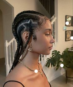 Star cornrows Braided Cornrow Hairstyles, Protective Hairstyles Braids, Cornrow Hairstyles, Box Braids Hairstyles, Baddie Hairstyles, Braids For Black Hair, Aesthetic Hair, Protective Hairstyles