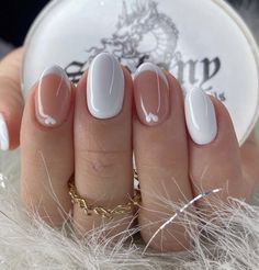 Simple Gel Nails, Work Nails, White Nail, Stick On Nails, Short Acrylic Nails, Cute Acrylic Nails, French Manicure