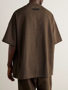 The relaxed, oversized cut of Fear of God Essentials' T-shirt sets it apart. It's made from soft cotton-jersey with dropped shoulders and appliquéd with a tonal logo at the chest. Nike Summer Shoes, Tom Ford Bag, Fear Of God Essentials, Wardrobe Edit, Luxury Sneakers, Outdoor Running, Stylish Watches, Fear Of God, Driving Shoes