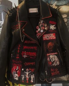 Ropa Punk Rock, Jacket With Patches, Mode Emo, Oh My Goddess, Tas Fashion, Estilo Punk