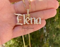 Customized Gold Cuban Link Jewelry, Luxury Custom Name Gold Jewelry, Luxury Gold Name Necklace With Custom Name, Custom Gold Nameplate Jewelry, Customizable Diamond Gold Necklace, Customizable Gold Diamond Necklace, Customized Luxury Gold Jewelry, Gold Diamond Engraved Name Necklace, Custom Gold Name Jewelry