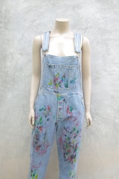 Vintage 90s Gap Overalls size S ,jeans painted ,Vintage Jeans, Overrall jeans, Overalls Bib ,Overalls Flared ,cool I want you to experience the beauty, style and comfort of my goods. condition : vintage good color : Blue jeans Material : Denim fabric Label : Mede in canada W26 - 30 inch for women Please refer to the pictures for more details. / I check measurements centimeters or inches 1. Waist: 32 inch // 81.5 cm 2. Hips: 40 inch // 101.5 cm 3. Rise: 12 inch // 30.5 cm * the top of the front w Artistic Cotton Jeans For Summer, 90s Acid Wash Jeans For Spring, 90s Style Spring Acid Wash Jeans, 90s Style Acid Wash Jeans For Spring, Artistic Denim Jeans For Summer, Artistic Summer Denim Jeans, Artsy Cotton Jeans For Spring, Hand Dyed Casual Jeans For Spring, Casual Hand Dyed Jeans For Spring