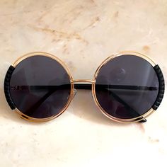 Brand New Fashion Sunglasses Comes In 4 Colors Black Round Frame Party Sunglasses, Chic Round Frame Sunglasses For Party, Black Glass Sunglasses For Spring, Casual Round Frame Sunglasses For Party, Black And Gold Fashion, Oversized Aviator Sunglasses, Vintage Sunnies, Marc Jacobs Sunglasses, Miu Miu Sunglasses