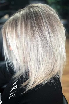 Hair Layered, Chic Hair, Honey Blonde Hair, Hair Colours, Medium Hair Cuts