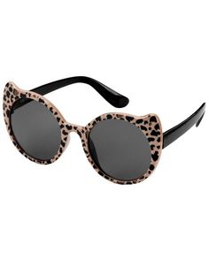 Protect little eyes from the sun this summer with these 100% UVA-UVB protected sunglasses. Equipped with rubber temples and shatter-proof lenses. Toddler Girl Accessories, Leopard Cat, Baby Leopard, Carter Kids, Brown Babies, Girl With Sunglasses, Carters Baby, Kids Sunglasses