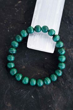 green malachite gemstone bracelet Personal Freedom, Malachite Bracelet, Breaking Free, Mala Necklace, Take Risks, Bead Stringing, Don't Give Up, Bracelet Sizes, Crystals And Gemstones