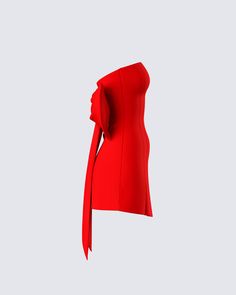 Put a bow on it 😌 This red strapless mini dress made from fully-lined stretch suiting fabric complete with a center back bow will have you wrapped like the gift you are 💋 Classy Red Mini Dress, Red Formal Dress Short, Short Red Dress Formal, Red Dress Birthday Outfit, Hoco Ideas, Bow Mini Dress, Fall Ball, Cute Formal Dresses, Hoco Dress