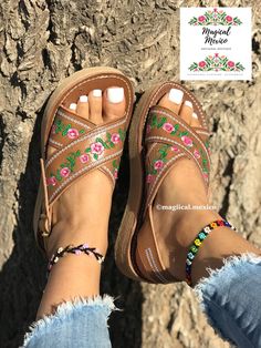 Huarache Sandals For Vacation With Flat Heel, Bohemian Open Toe Huarache Sandals For Spring, Traditional Open Toe Huaraches, Spring Vacation Huaraches, Huaraches Sandals, Mexican Sandals Huaraches, Mexican Sandals, Huaraches Shoes, Womens Espadrilles Wedges