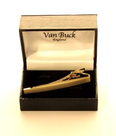 This classic accessory is right back in fashion and rightly so! If you're looking to add timeless style to your outfit then this tie clip is perfect in doing just that. *Black Silk Tie Sold Separately* *Also sold in silver* Gold Tie Clip, Gold Tie, Your Outfit, Black Silk, Silk Ties, Tie Clip, Timeless Style, In Fashion, Timeless Fashion