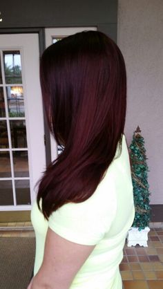 Merlot Red Hair (unfiltered) Matrix haircolor by Brianna Thomas Merlot Hair, Brianna Thomas, Merlot Hair Color, Matrix Hair Color, Black Cherry Hair, Schwarzkopf Hair Color, Hair Color Images, Cherry Hair