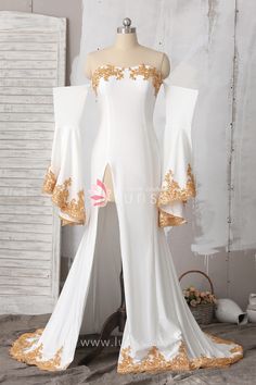 White Gold Dress Long, White And Gold Dress Long, Royal Mermaid, Dnd Clothes, White Prom Dress Long, Jersey Prom Dress, African Weddings, White Gold Dress, Gold Prom Dresses