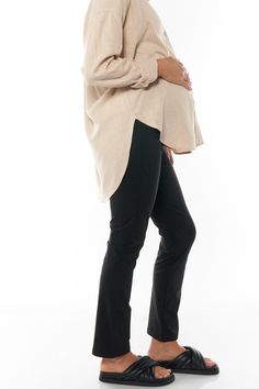 Maternity Work Pant in Black – BAE The Label Australia Black Maternity Jeans Outfit, Masculine Maternity Clothes, Very Pregnant Outfits, Pants For Pregnant Women, Scandinavian Maternity Style, Business Casual For Pregnant Women, Pregnant Pants Outfit, Work Outfit Pregnant, Maternity Outfits Pants