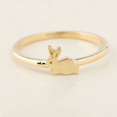 Embrace the enchantment of nature with our 14K Solid Gold Rabbit Ring. This exquisitely handmade piece features a dainty band, complemented by an intricately designed rabbit motif. Measuring 5.7mm in height and 6mm in width, the rabbit adds a unique and playful element to your jewelry collection. Symbolizing luck, fertility, or simply a love for these endearing creatures, this ring serves as a stylish expression of your distinct personality. Key Features: Charming Rabbit Design: Adorn your finge Gold Rabbit, Rabbit Ring, 4 Friends, Jewelry For Kids, Adorable Creatures, Lover Jewelry, Dainty Band, Rabbit Design, Ring Elegant