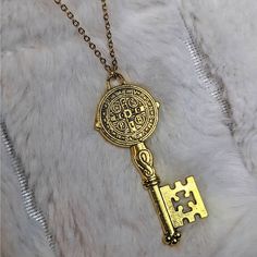 Gold Skeleton Key Charm Necklace. Charm Measures Approximately 52x21mm. Comes On A 16" Gold Toned Stainless Steel Chain With A Lobster Clasp And 1.5" Extension Chain. Key Pendant Jewelry In Metal, Metal Key Pendant Jewelry, Metal Jewelry With Keys For Gifts, Metal Key Necklace Perfect As Gift, Gold Brass Necklace With Keys, Key Detail Metal Jewelry As A Gift, Silver Statement Jewelry, Gold Skeleton, Key Charm Necklace