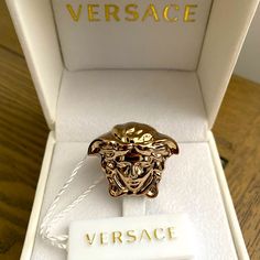 Versace La Medusa Ring Rare Champagne Gold Colored Variant From 2016 Size 15 Versace Gold Wedding Ring, Broken Iphone Screen, Medusa Ring, Broken Iphone, 15 Rings, Champagne Gold Color, Clothes Wishlist, Versace Gold, Versace Jewelry