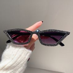 KAMMPT Vintage Cat Eye Sunglasses Woman Fashion Decor Party Sun Glasses with Rhinestones Stylish Cat Eye Sunglasses Vintage, Diamond Cat, Goggles Glasses, Rhinestone Sunglasses, Cat Eye Sunglasses Women, Party Sunglasses, Sunglasses Women Fashion, Sun With Sunglasses, Luxury Sunglasses